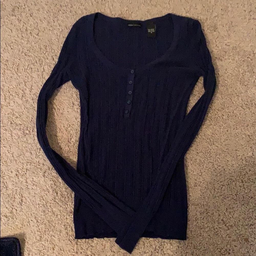 Navy pull over sweater